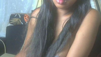 queenihot webcam model stream image