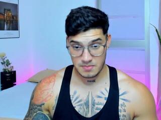 Niick Kollins webcam model stream image