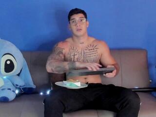 Niick Kollins webcam model stream image