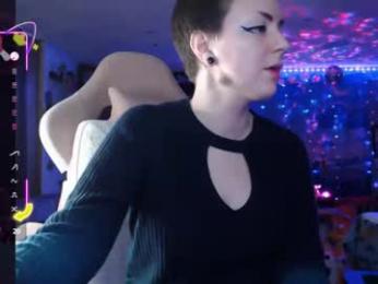 nerdy_squirty webcam model stream image