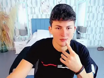 Axel_savage webcam model stream image