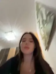 TheCinderella webcam model stream image