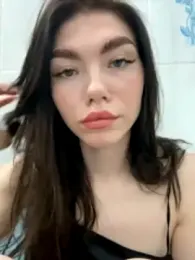 Lisaaa_Alisa webcam model stream image