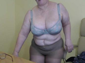 KamiHitoro webcam model stream image