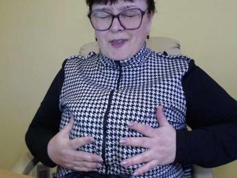 KamiHitoro webcam bongacams model stream image