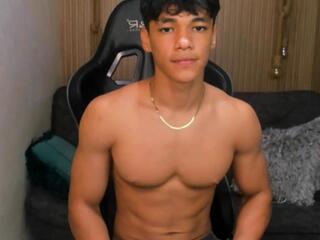 Daante King webcam model stream image