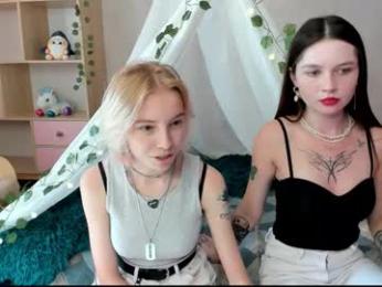 pink_lila18 webcam model stream image