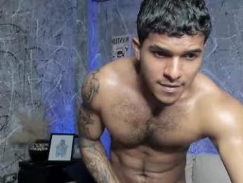 leo_taro webcam model stream image