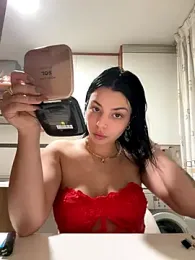 Noeliagglow webcam model stream image