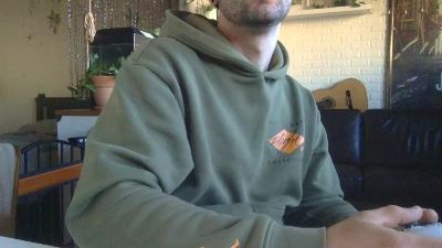 AleBMI webcam model stream image