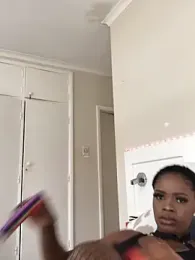 LuciousLips96 webcam model stream image