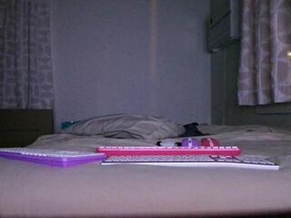 Bambi Bi webcam model stream image