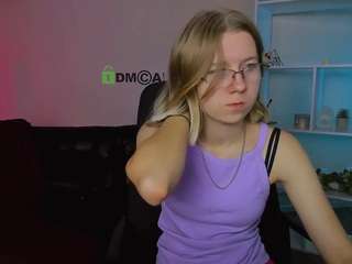 gloria-bubble webcam model stream image