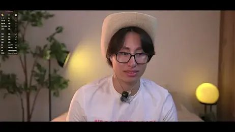 SrLuis18 webcam model stream image