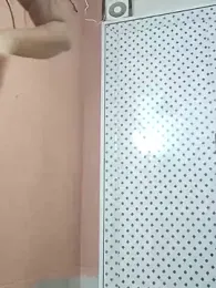 Hot-rima webcam model stream image