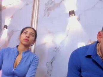 aron_and_molly webcam model stream image