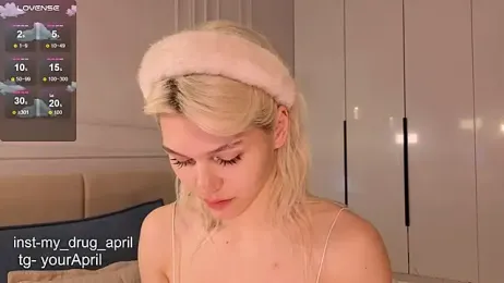 MyApril webcam stripchat model stream image