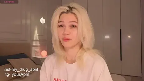 MyApril webcam stripchat model stream image