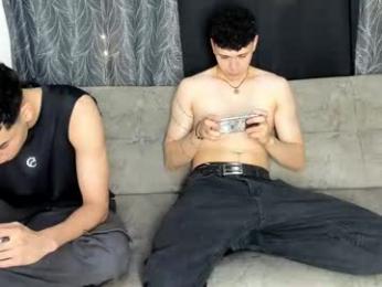 pelusos_mens webcam model stream image