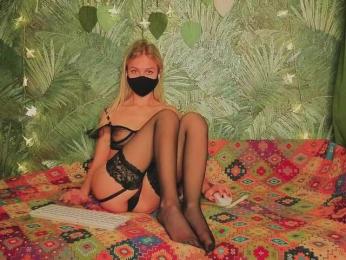 Meeeeow webcam model stream image