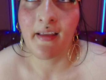 Deva-faluan webcam bongacams model stream image