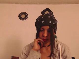 Petite Ariana webcam flirt4free model stream image