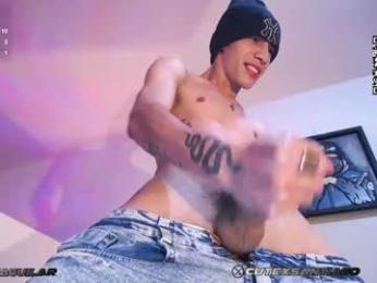 santiagocutex webcam model stream image