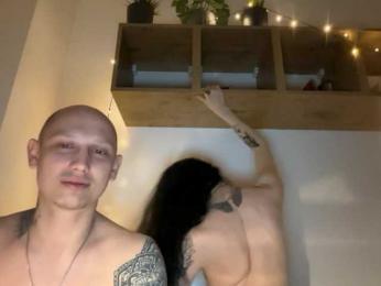 BestFriendsVanLove webcam bongacams model stream image