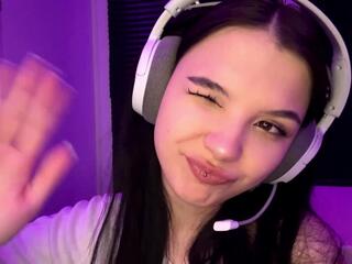 Debera Asfour webcam model stream image