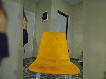 Pink-Lips webcam model stream image