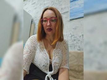 Pink-Lips webcam model stream image