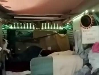 lesleygumgrass webcam model stream image