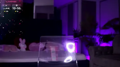 MissKiarra webcam model stream image