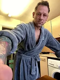 Yourhotboy_42 webcam model stream image