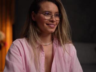 Sabrina M webcam model stream image