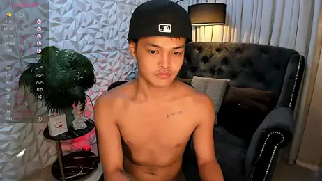 asianhugescott webcam stripchat model stream image