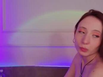 maydacroswell webcam model stream image