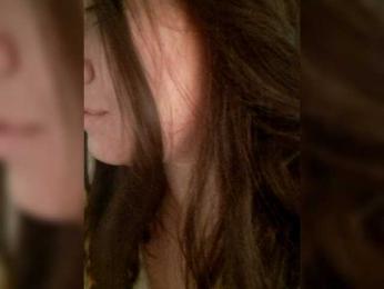 Naturally_Mom webcam model stream image