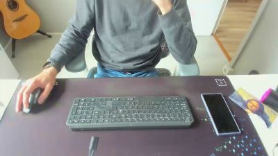 CurieuxDu47 webcam model stream image