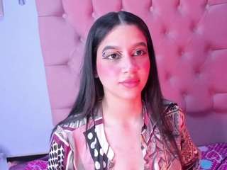 meganluxxe webcam camsoda model stream image