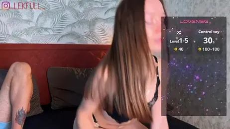 lekfull-kitten webcam model stream image