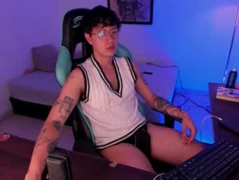 leaneseb webcam model stream image
