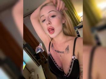 Babyblonde webcam bongacams model stream image