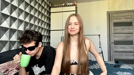 merycouple webcam stripchat model stream image