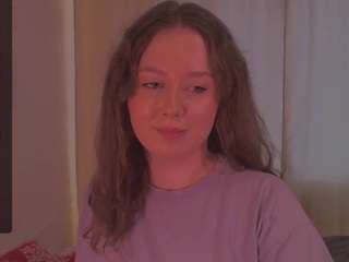 kira-m webcam model stream image