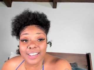 siennadivyne webcam camsoda model stream image