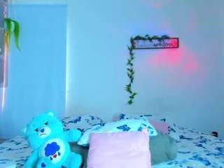 angeline-7 webcam model stream image