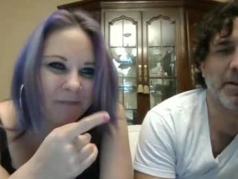 lovleybutwild webcam model stream image