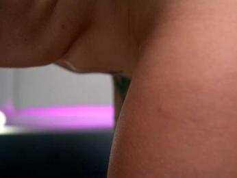 JuliaDragon webcam model stream image