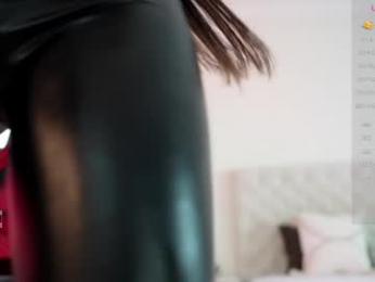 kissing33 webcam model stream image